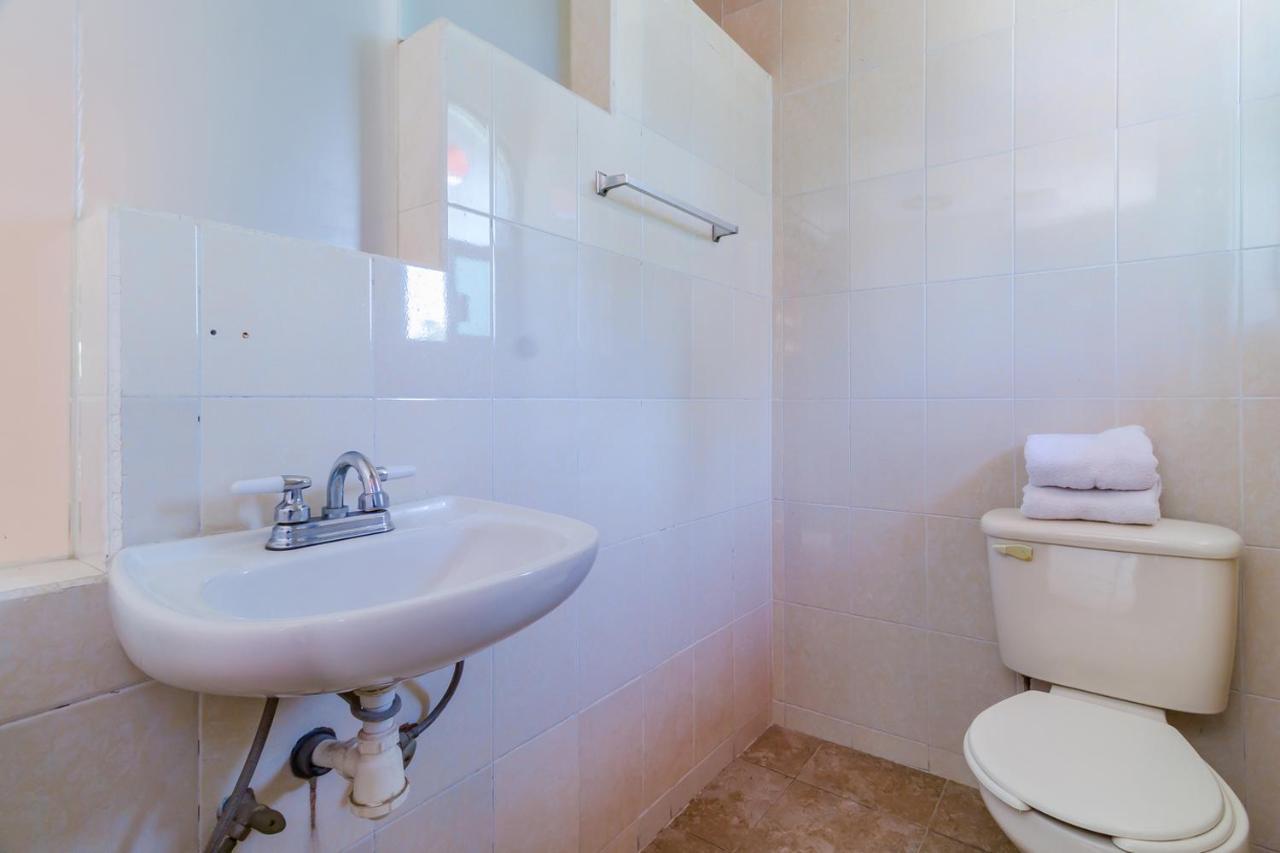 Hotel Ayenda Paleis Santa Cruz Tecamac Zewnętrze zdjęcie