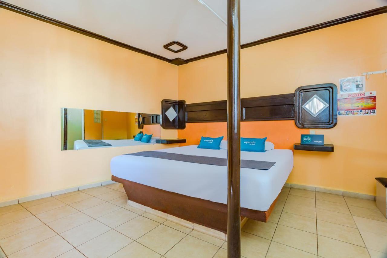 Hotel Ayenda Paleis Santa Cruz Tecamac Zewnętrze zdjęcie